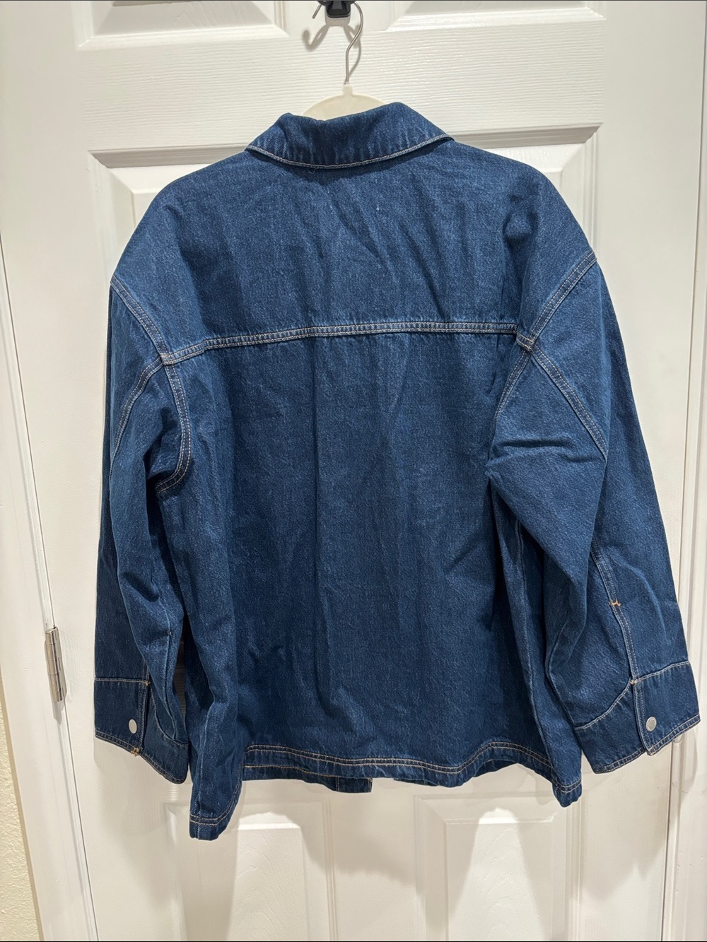 Universal Thread Denim Jacket Dark Wash Snap Front Pockets NWT Oversized Medium - Picture 7 of 8